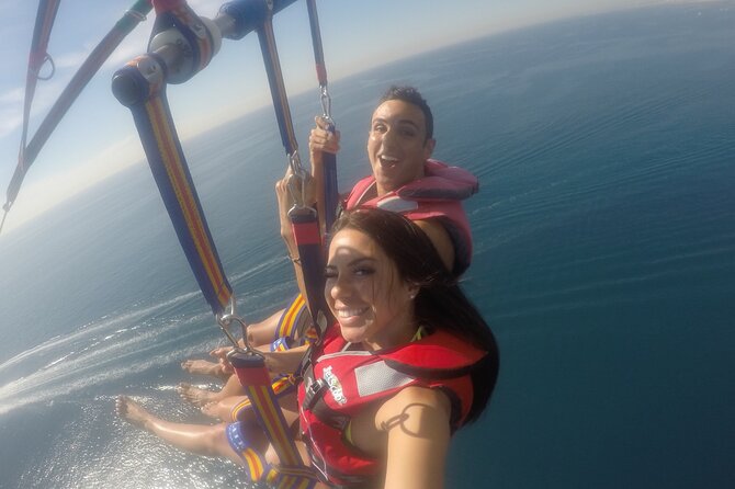 Parasailing Tour en Barcelona - What the $96.75 price really covers