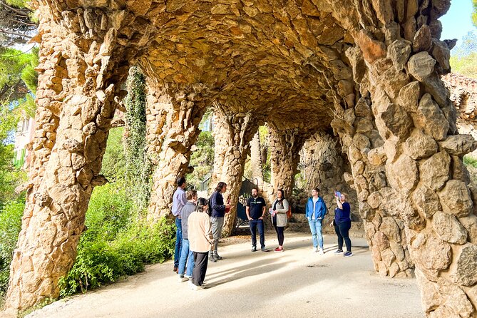Park Guell and Sagrada Familia Tour with Skip the Line Tickets - Inside the basilica, light does the talking
