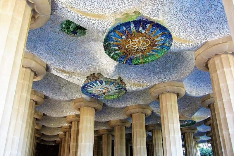 Park Güell: Guided Tour with Optional Gaudí Experience Entry - The Optional Gaudí Experience
