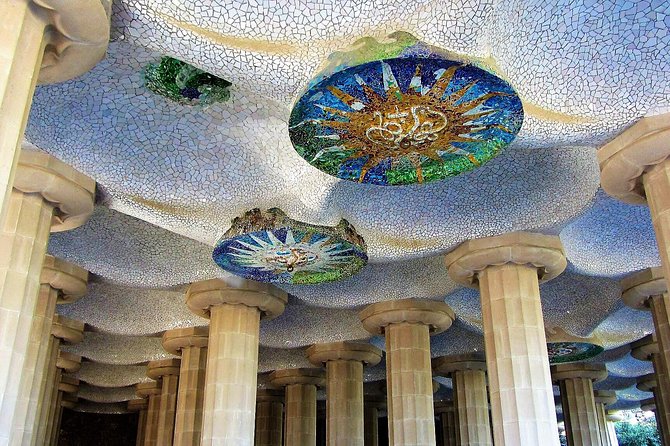 Park Guell Guided Tour with Skip the line Ticket - Gaudí’s former home and the optional museum visit