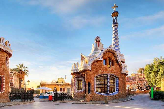 Park Guell Guided Tour with Skip the Line Tickets - Meeting at Restaurant El Jardí de can Toda