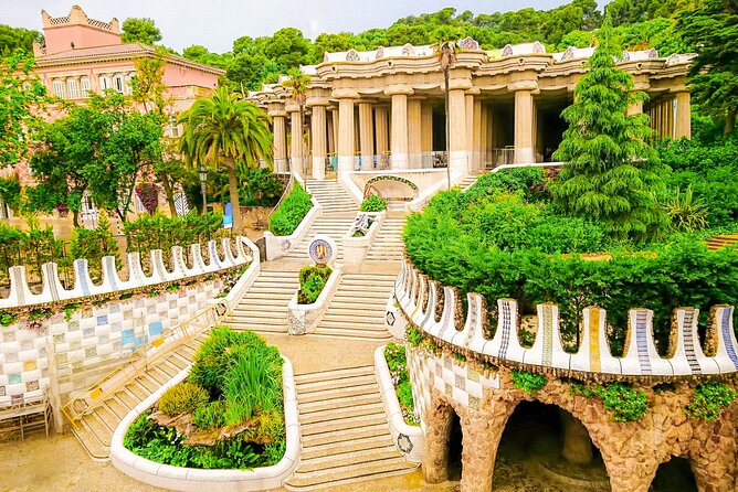 Park Güell Skip-the-Line Guided Tour Barcelona - Why Park Güell is more than a photo stop