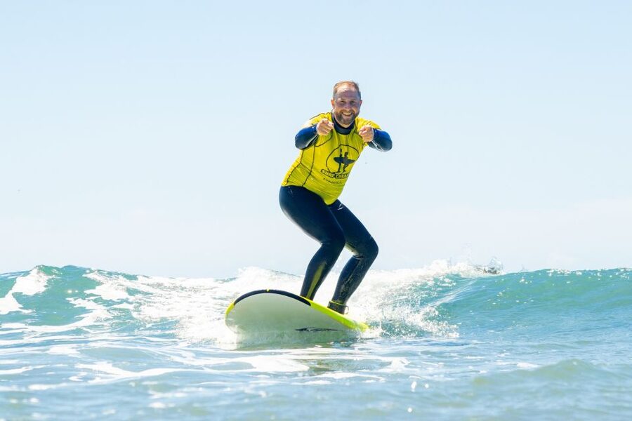 Playa del Inglés Maspalomas: High Quality Surf Classes - In the water with hands-on instruction