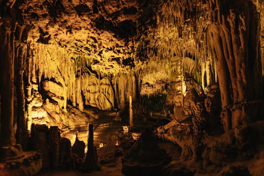 Porto Cristo: Caves of Hams Entry Ticket - Caves of Hams compared with the Caves of Drach