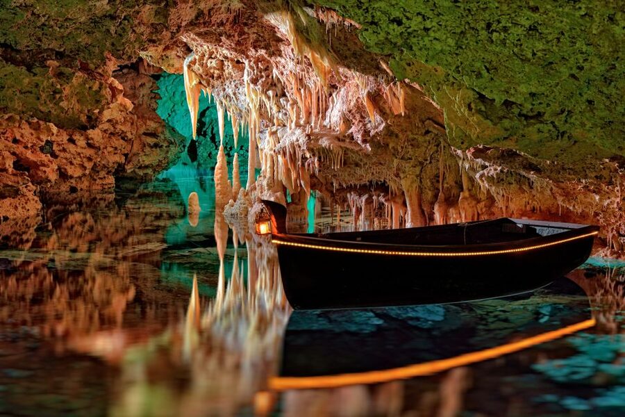 Porto Cristo: Caves of Hams Entry Ticket - Blue Cave: films, history, and modern lighting