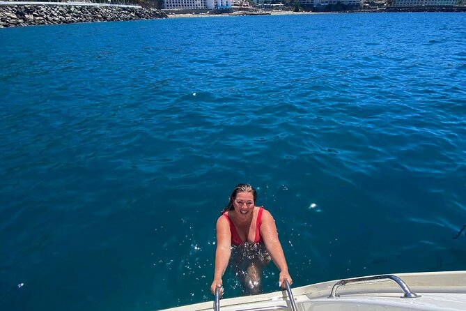 Private 4 hour Catamaran cruise in south coast of Gran Canaria - Paddleboarding, floating, and taking it easy