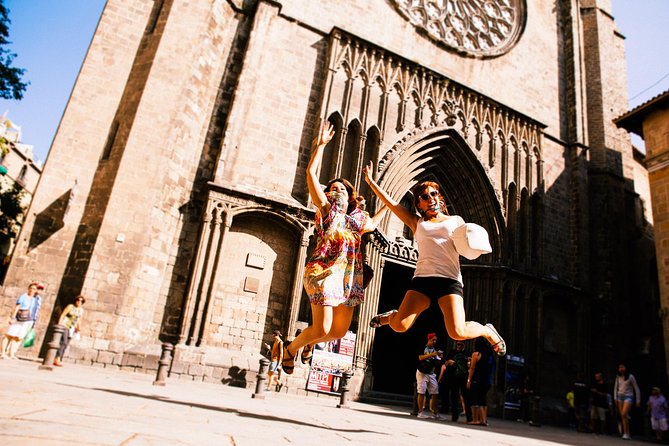 Private City Kickstart Tour: Barcelona - Starting near Liceu and La Rambla