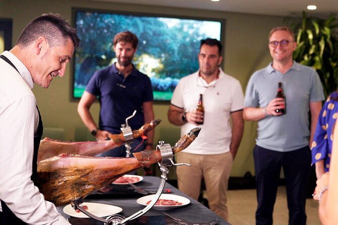 Private visit to a ham factory with show cooking in Salamanca - Who should book this experience?