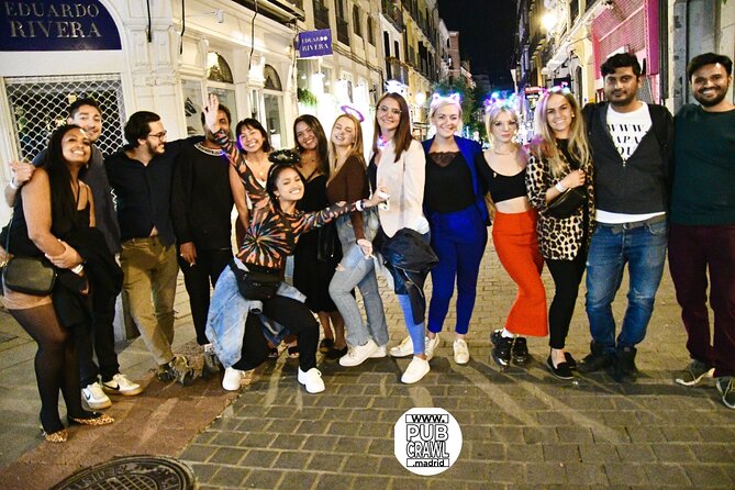 Pub Crawl Madrid by Mad Party Crew - The social side works best when you join in