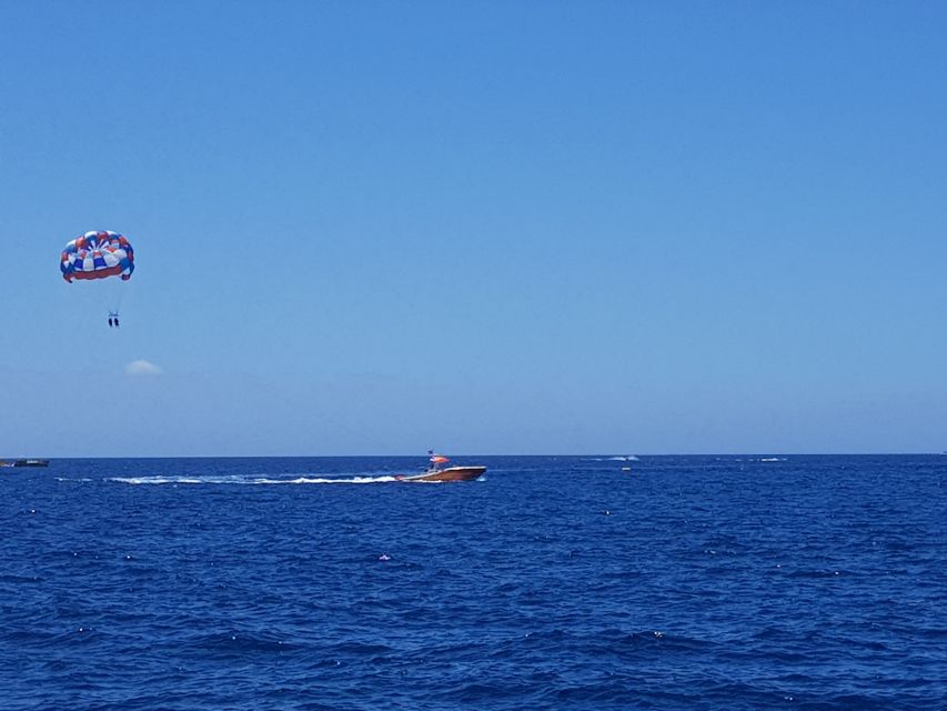 Puerto Rico de Gran Canaria : Parasailing - Flying above Puerto Rico de Gran Canaria