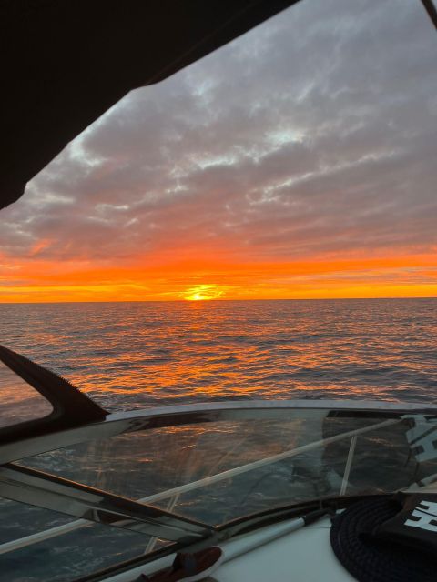 Puerto Rico, Gran Canaria: Boat Tour with Tapas and Drinks - Setting out from Puerto Rico on a small yacht