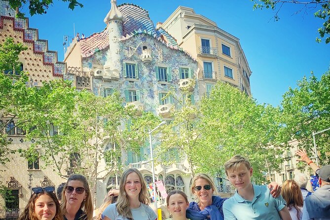 Ramblas, Old Town, Gothic and Gaudi Architecture Walking Tour - From Roman Barcelona to the Gothic Quarter
