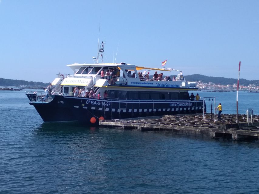 Ría de Arousa: Boat Ride to Mussel Farm with Tasting - Leaving O Grove and entering the Ría de Arousa