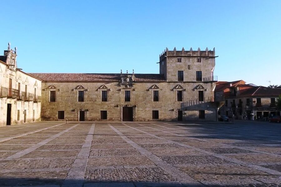 Rías Baixas: Guided Day Tour from Santiago with Boat Ride - Key points to know before booking