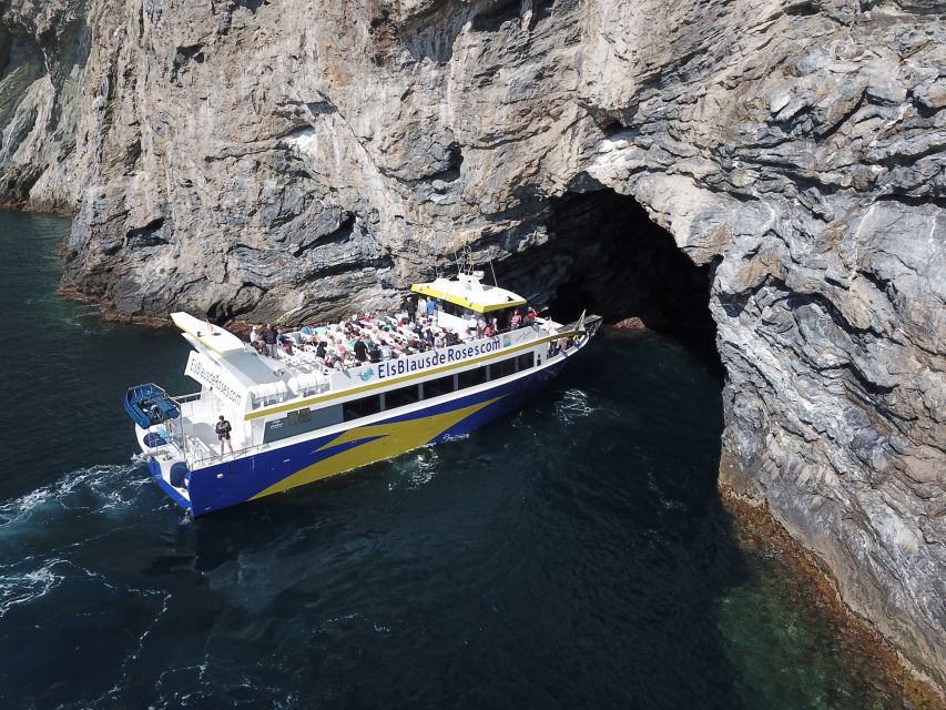 Roses: Cap de Creus & Port Lligat Boat Tour w/ Cadaqués Stop - Reaching the Cap de Creus lighthouse
