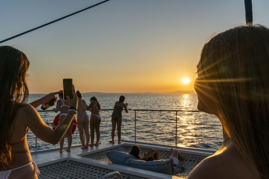 S'Arenal: Sunset Catamaran Cruise with BBQ - My verdict on the Palma Bay evening