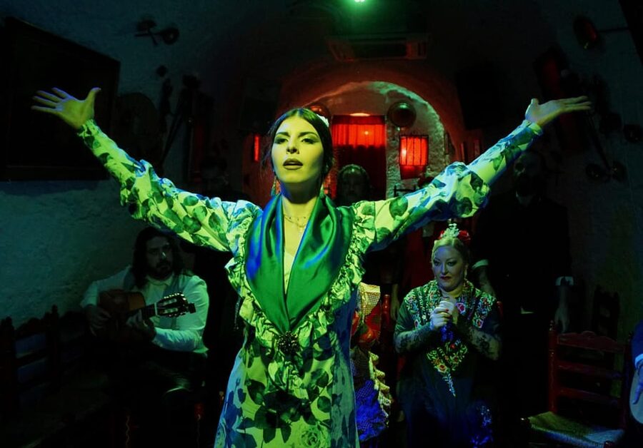 Sacromonte: Flamenco Show at Cuevas Los Tarantos Tickets - Why the Cave Matters More Than a Grand Theater