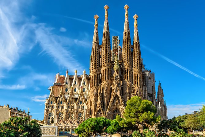 Sagrada Familia & Barcelona Small Group Tour with Hotel Pick-up - Entering Sagrada Familia