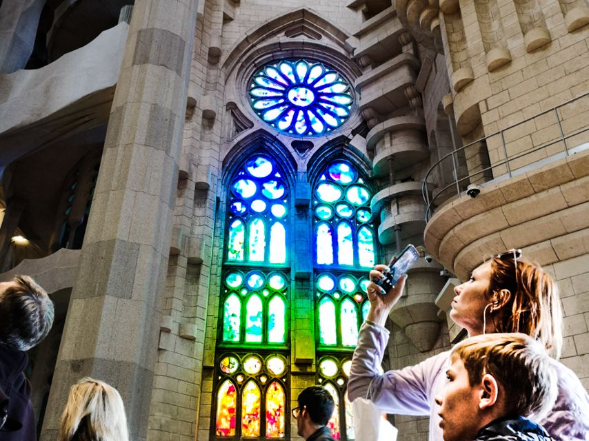 Sagrada Familia & Gaudi Guided Tour Private or Small Groups - Who will enjoy this tour most?