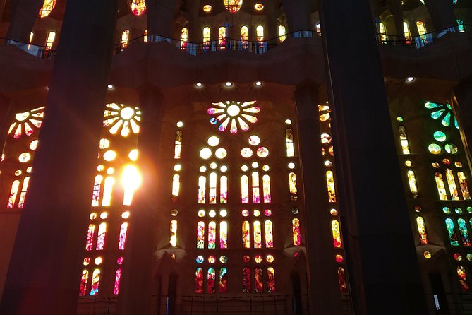 Sagrada Familia Guided Tour with Towers Access - How much value do you get for $86.81?