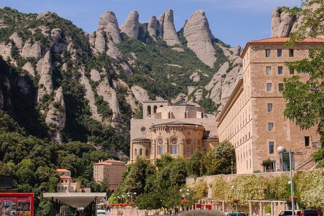 Sagrada Familia & Montserrat Small Group Tour with Hotel pick-up - Montserrat’s Benedictine Monastery