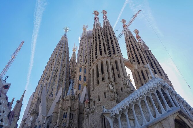 Sagrada Familia & Park Guell Guided Tour with Skip The Line - The optional tower visit