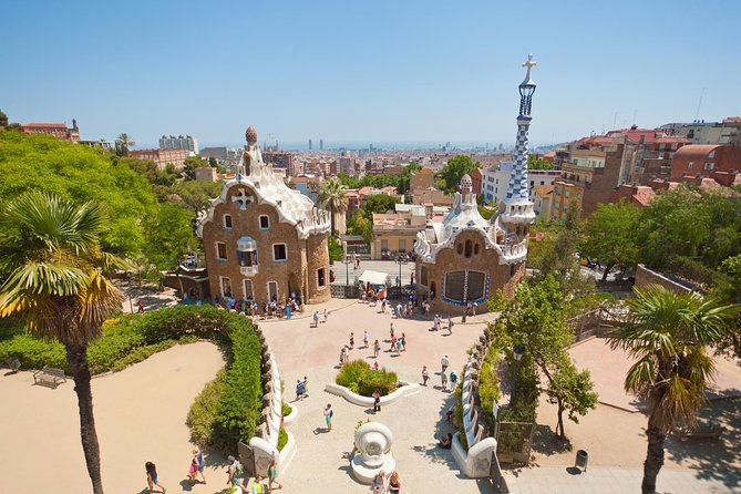 Sagrada Familia & Park Guell Guided Tour with Skip The Line - Practical ways to make the day better