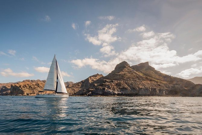 Sailing Trip and Snorkeling (max. 8 people) - Why the small group changes the experience