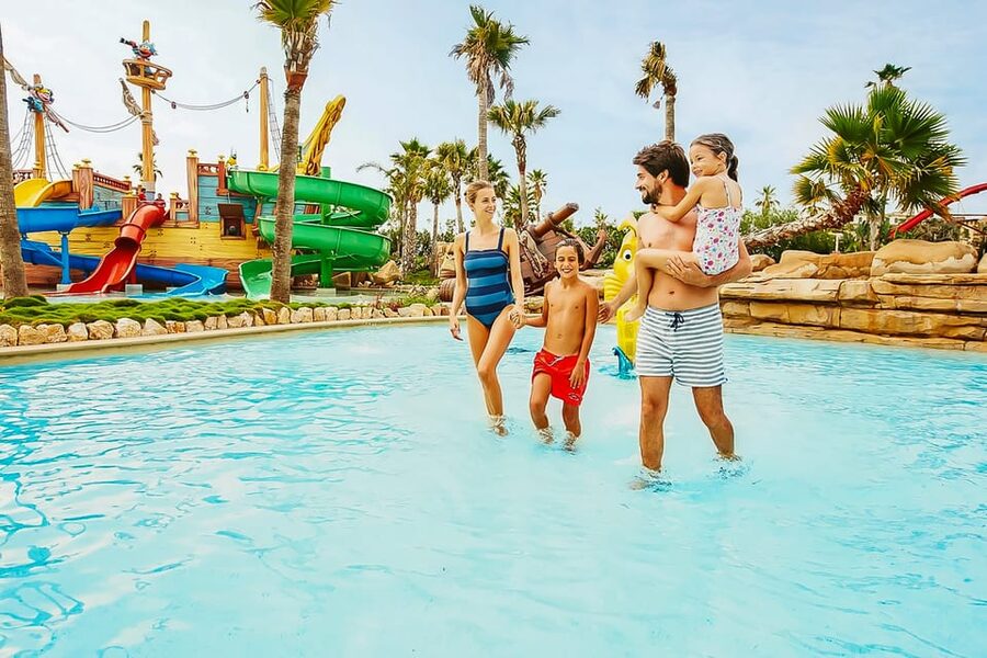 Salou: PortAventura Caribe Aquatic Park 1-Day Ticket - The slides: from family flumes to freefall drops