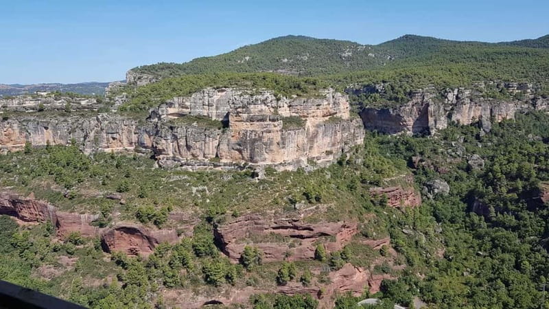 Salou: Siurana Medieval Village Guided Tour w/ Hotel Pickup - Should you book the Siurana tour?