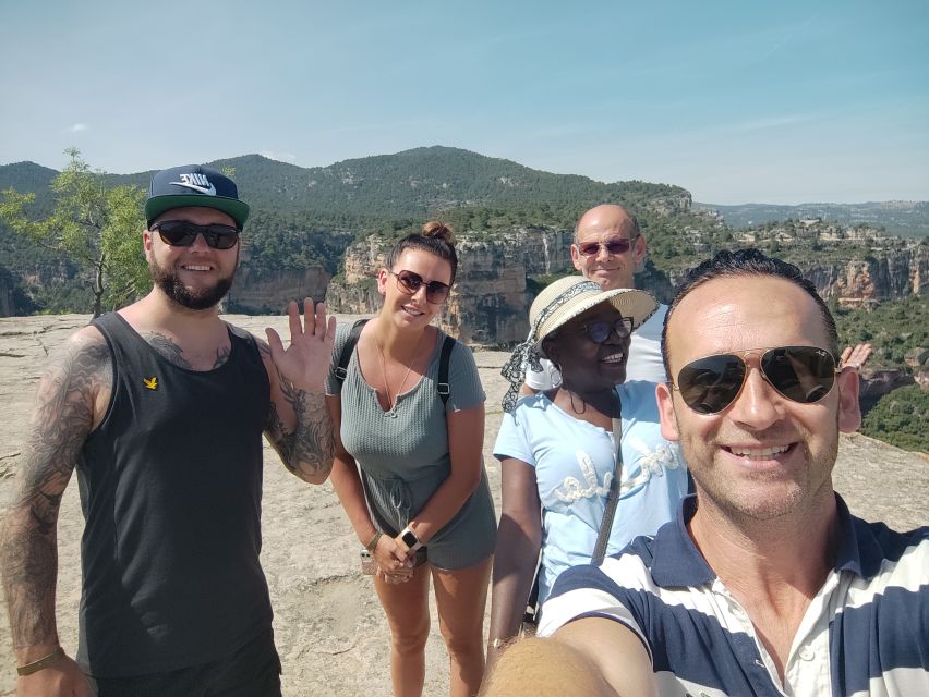 Salou: Siurana Medieval Village Guided Tour w/ Hotel Pickup - Who will enjoy this outing most