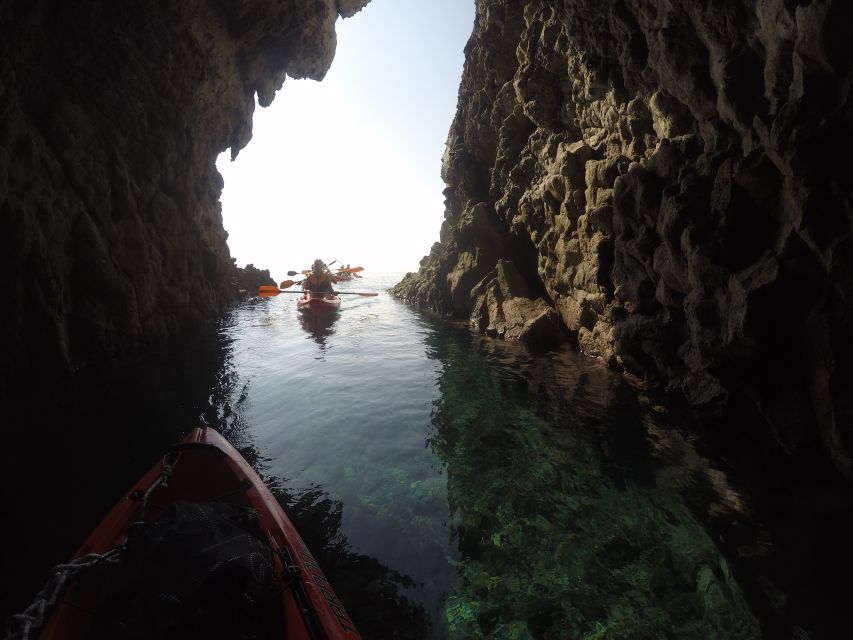San José: Cabo de Gata Natural Park Kayak and Snorkel Tour - Snorkeling with silver fish near Cala Higuera