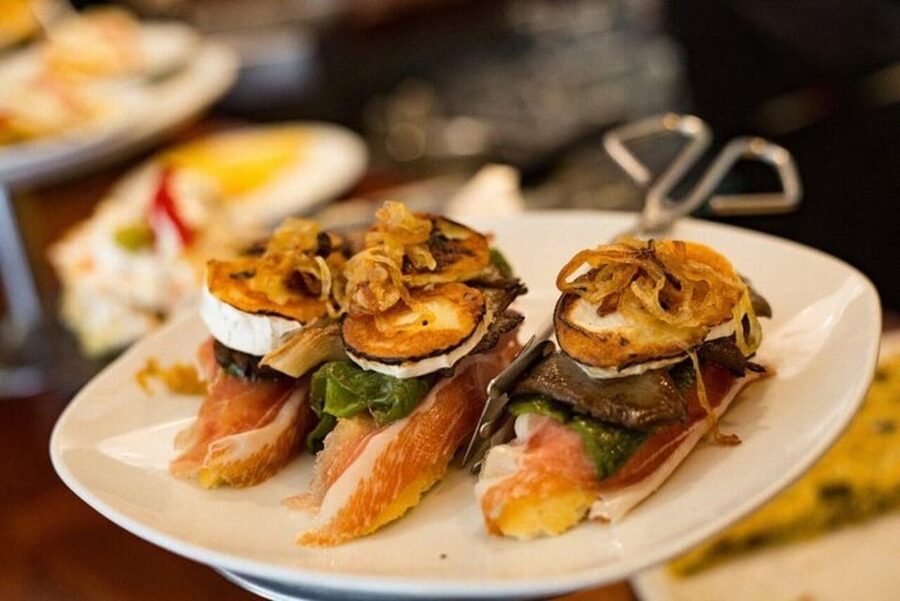 San Sebastian Food Tour: Pintxo Tasting Paired with Wines - The drink pairings are more than an afterthought