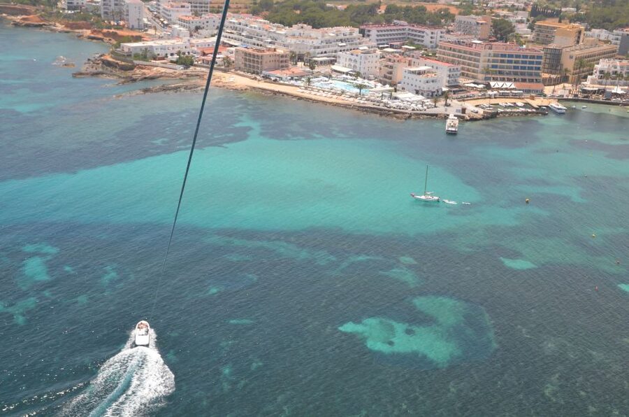 Santa Eulària des Riu: Parasailing Boat Cruise with Drinks - The return to the boat