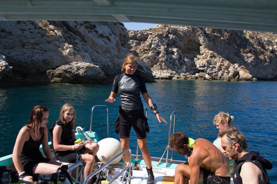 Santa Ponsa: Snorkeling Tour in a Marine Reserve - Leaving Santa Ponsa for the Malgrats Islands