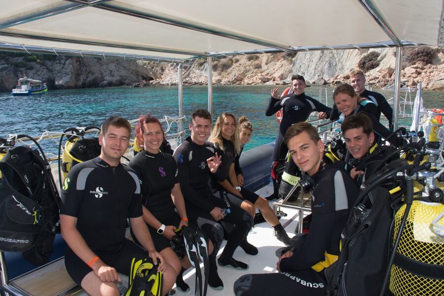 Santa Ponsa: Try Scuba Diving in a Marine Reserve - Timing, food, and what to pack