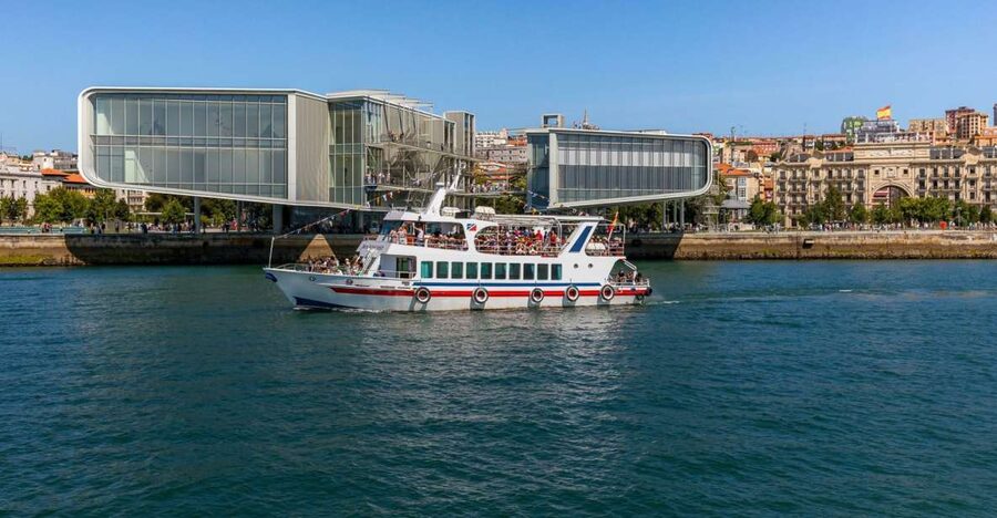 Santander: 1-Hour City Cruise Around the Bay - Why Santander Bay makes a good first look at the city
