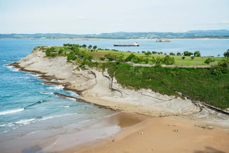 Santander: City Sightseeing Hop-On Hop-Off Bus Tour & Train - Stops 2 through 4: Puerto Chico, the maritime museum, and the planetarium