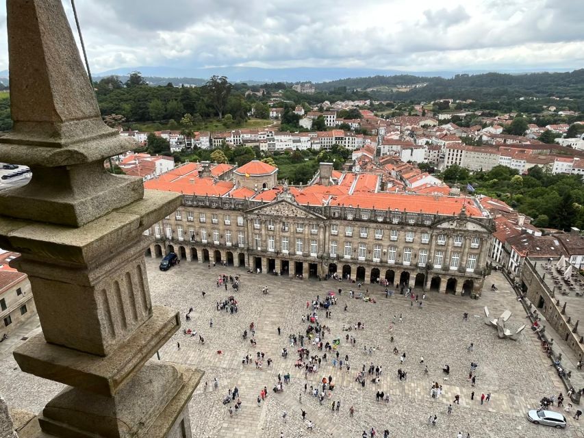 Santiago: Cathedral & Museum Tour + Pórtico of Glory Option - Should you book the Santiago Cathedral tour?