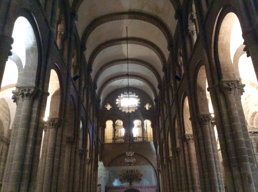 Santiago de Compostela Cathedral and Museum Guided Tour - Saint James’s tomb and the crypt