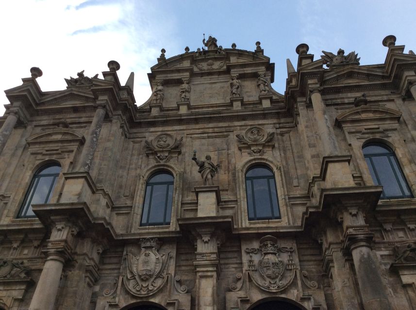Santiago de Compostela Cathedral and Museum Guided Tour - The guides are the main value