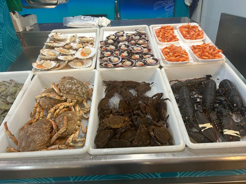 Santiago: Guided Foodie Tour with Drinks, Tapas & Live Music - Who should book this food tour?