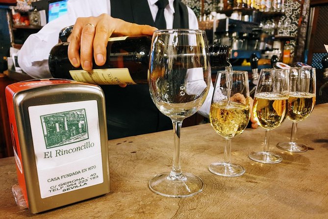 Sevilla Food Tour: Tapas, Wine, History & Traditions - Key points before you book