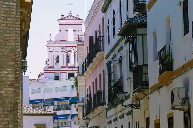 Sevilla Food Tour: Tapas, Wine, History & Traditions - Starting under the Setas de Sevilla