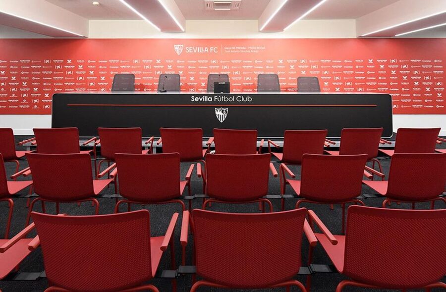 Sevilla: Ramón Sánchez Pizjuán Stadium Entry Ticket - Timing, tickets, and useful preparation
