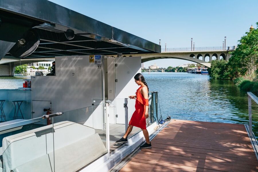 Seville: 1-Hour Guadalquivir River Sightseeing Eco Cruise - Choosing the best time for your one-hour ride