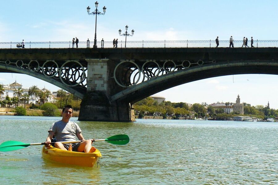 Seville: 2–Hour Guadalquivir River Kayaking Tour - Isla de La Cartuja and the Expo 92 buildings