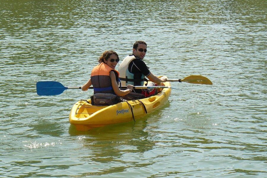 Seville: 2–Hour Guadalquivir River Kayaking Tour - Puente del Cristo de la Expiración and the approach to Triana