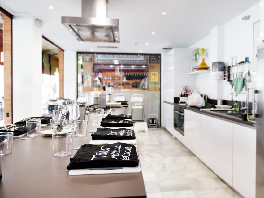 Seville: 3.5-Hour Spanish Cooking Class & Triana Market Tour - Key points to know before booking