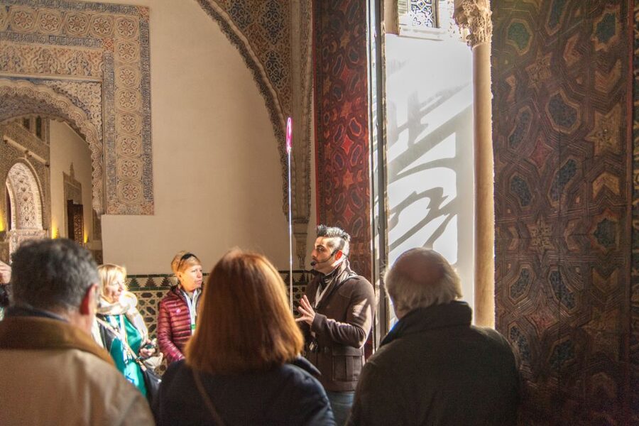 Seville: Alcázar and Cathedral Entry Ticket and Guided Tour - Climbing La Giralda after the guided visit